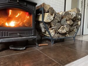 Kominek - skład drewna