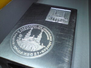 Frezowanie i cięcie Kartony materiałów Granitu płyt HPL MDF OSB Sklejka PCV Drewno Alucobond - Meblościanki i formy 3D Grawer Forma w stali