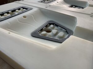 Frezowanie i cięcie Kartony materiałów Granitu płyt HPL MDF OSB Sklejka PCV Drewno Alucobond - Meblościanki i formy 3D Grawer