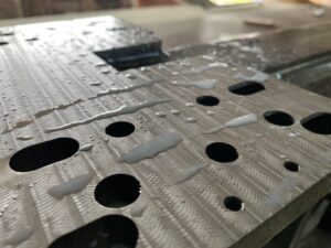 Frezowanie i cięcie Kartony materiałów Granitu płyt HPL MDF OSB Sklejka PCV Drewno Alucobond - Meblościanki i formy 3D Grawer Forma w stali